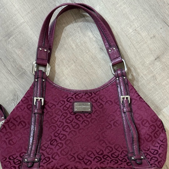 Like new. Used once Etienne Aigner purse bag burgundy wine color open to offers - Picture 4 of 15